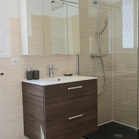 Appartamento Air-conditioned Of 90 M2 Only 200 Meters Away From The Croisette *